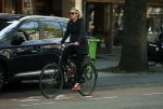 Amsterdam 23 april 2018
Eva Jinek ( zwanger ) gaat met de fiets sporten.