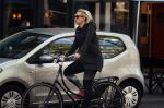Amsterdam 23 april 2018
Eva Jinek ( zwanger ) gaat met de fiets sporten.