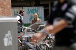 Amsterdam 11 mei 2018 
Fabienne de Vries en haar vriend hebben ruzie op straat