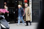 Amsterdam 23 april 2018
Frans Weisglas met zijn vrouw op de beethovenstraat.