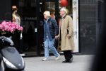 Amsterdam 23 april 2018
Frans Weisglas met zijn vrouw op de beethovenstraat.