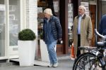 Amsterdam 23 april 2018
Frans Weisglas met zijn vrouw op de beethovenstraat.