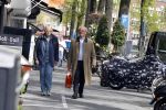 Amsterdam 23 april 2018
Frans Weisglas met zijn vrouw op de beethovenstraat.