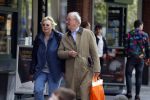 Amsterdam 23 april 2018
Frans Weisglas met zijn vrouw op de beethovenstraat.