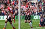 Eindhoven, 15 April 2018
PSV-AJAX, eindstand 3-0 en Landskampioen Seizoen 2017-2018
Gaston Pereiro scoort 1-0
