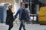 Amsterdam 10 april 2018
Gigi ravelli met haar man Roger Hodenius in Amsterdam zuid.