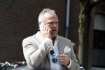 Amsterdam 8 april 2018
Gordon bij zijn koffieshop Blushing