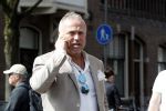 Amsterdam 8 april 2018
Gordon bij zijn koffieshop Blushing