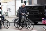 Amsterdam 10 april 2018
Henk Spaan bellend op de fiets in Amsterdam