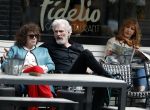 Amsterdam 11 april 2018
Henriette Tol met partner Rob Snoek op terras