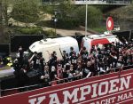 Eindhoven, 16 April 2018
PSV-AJAX, eindstand 3-0 en Landskampioen Seizoen 2017-2018
Huldiging op het gemeentehuis Eindhoven