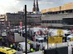 Eindhoven, 16 April 2018
PSV-AJAX, eindstand 3-0 en Landskampioen Seizoen 2017-2018
Huldiging op het gemeentehuis Eindhoven