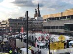 Eindhoven, 16 April 2018
PSV-AJAX, eindstand 3-0 en Landskampioen Seizoen 2017-2018
Huldiging op het gemeentehuis Eindhoven