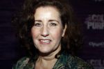 Amsterdam 16 april 2018
Premiere the color purple in de NDSM loods. Minister van Cultuur, onderwijs en wetenschap. Mevrouw Ingrid van Engelshoven