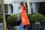 Amsterdam 14 april 2018 
Isa Hoes en haar dochter Vlinder eten ijsje