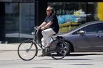 Amsterdam 5mei 2018
Ivo Niehe op zijn damesfiest in Amsterdam zuid.