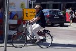 Amsterdam 5mei 2018
Ivo Niehe op zijn damesfiest in Amsterdam zuid.