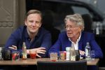 Amsterdam 23 april 2018
Jan des Bouvrie met zijn zoon Jan jr op terras.