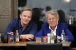 Amsterdam 23 april 2018
Jan des Bouvrie met zijn zoon Jan jr op terras.