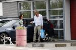 Amsterdam / Loosdrecht 12 mei 2018
Jeroen Pauw en zijn vriendin Zoe doen boodschappen in Amsterdam waarna ze naar hun boot in Loosdrecht rijden.