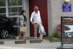 Amsterdam / Loosdrecht 12 mei 2018
Jeroen Pauw en zijn vriendin Zoe doen boodschappen in Amsterdam waarna ze naar hun boot in Loosdrecht rijden.