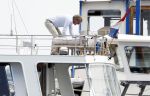Amsterdam / Loosdrecht 12 mei 2018
Jeroen Pauw en zijn vriendin Zoe doen boodschappen in Amsterdam waarna ze naar hun boot in Loosdrecht rijden.