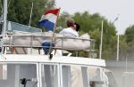 Amsterdam / Loosdrecht 12 mei 2018
Jeroen Pauw en zijn vriendin Zoe doen boodschappen in Amsterdam waarna ze naar hun boot in Loosdrecht rijden.