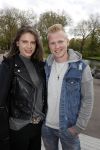 Amsterdam 25 september 2018
Presentatie lâ€™Homo van het blad Linda in Hotel Arena. Linda de Mol reikt het eerste exemplaar uit aan Erwin Olaf Hans v Manen en Hans Klok . Johannes Rypma met vriendin