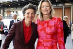 Amsterdam 18 april 2018
 Koning Willem-Alexander en koningin Maxima wonen de premiere bij van Gurre-Lieder in de Nationale Opera & Ballet in de stopera. Kajsa Ollongren met partner Irene v d Brekel