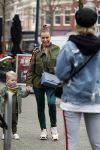 Amsterdam 11 april 2018
Kelly Loef met zoontje