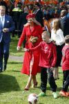 Groningen 27 april 2018
Koningsdag in Groningen met Koning Willem Alexander Koningin Maxima prinses Amalia Arian Alexia . Verder ook aanwezig Prins Maurits Prinses Marilene Prins Bernhard Prinses Annette Prins Floris Prinses Aimee en prins Pieter Christiaan.