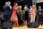 Groningen 27 april 2018
Koningsdag in Groningen met Koning Willem Alexander Koningin Maxima prinses Amalia Arian Alexia . Verder ook aanwezig Prins Maurits Prinses Marilene Prins Bernhard Prinses Annette Prins Floris Prinses Aimee en prins Pieter Christiaan.