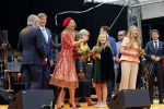 Groningen 27 april 2018
Koningsdag in Groningen met Koning Willem Alexander Koningin Maxima prinses Amalia Arian Alexia . Verder ook aanwezig Prins Maurits Prinses Marilene Prins Bernhard Prinses Annette Prins Floris Prinses Aimee en prins Pieter Christiaan.