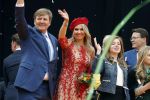 Groningen 27 april 2018
Koningsdag in Groningen met Koning Willem Alexander Koningin Maxima prinses Amalia Arian Alexia . Verder ook aanwezig Prins Maurits Prinses Marilene Prins Bernhard Prinses Annette Prins Floris Prinses Aimee en prins Pieter Christiaan.