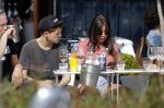 Amsterdam 19 april 2018
Lil Kleine met zijn vriendin jamie Vaes op terras bij George