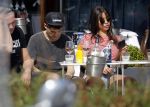 Amsterdam 19 april 2018
Lil Kleine met zijn vriendin jamie Vaes op terras bij George