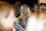 Amsterdam 25 september 2018
Presentatie lâ€™Homo van het blad Linda in Hotel Arena. Linda de Mol reikt het eerste exemplaar uit aan Erwin Olaf Hans v Manen en Hans Klok .