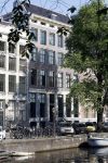 Amsterdam 9 mei 2018
Marcel Boekhoorn heeft een fantastisch pand/huis/appartement op de gracht gekocht.
