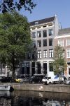 Amsterdam 9 mei 2018
Marcel Boekhoorn heeft een fantastisch pand/huis/appartement op de gracht gekocht.