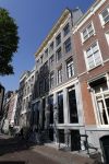Amsterdam 9 mei 2018
Marcel Boekhoorn heeft een fantastisch pand/huis/appartement op de gracht gekocht.