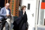 Amsterdam  17 april 2018
Neelie Kroes met een man op terras en op straat op de cornelis schuytstraat