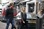 Amsterdam 23 april 2018
Nicolette v Dam met man Bas Smit op de pc hooftstraat.
