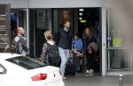 Ibiza 28 april 2018
Prinses Margarita met haar man Tjalling ten Cate en hun dochters Paola en Julia op het viegveld van ibiza