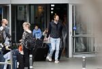 Ibiza 28 april 2018
Prinses Margarita met haar man Tjalling ten Cate en hun dochters Paola en Julia op het viegveld van ibiza