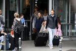 Ibiza 28 april 2018
Prinses Margarita met haar man Tjalling ten Cate en hun dochters Paola en Julia op het viegveld van ibiza