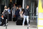 Ibiza 28 april 2018
Prinses Margarita met haar man Tjalling ten Cate en hun dochters Paola en Julia op het viegveld van ibiza