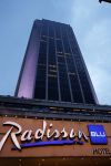 Hamburg 13 april 2018
Sylvie Meis viert haar 40e verjaardag oa met haar vader en moeder en haar broer Daniel. Ze gingen smiddags lunchen in Restaurant Daniel en s avonds was het feest in hotel Radisson Blue in Hamburg.