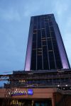 Hamburg 13 april 2018
Sylvie Meis viert haar 40e verjaardag oa met haar vader en moeder en haar broer Daniel. Ze gingen smiddags lunchen in Restaurant Daniel en s avonds was het feest in hotel Radisson Blue in Hamburg.