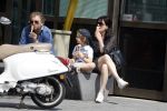 Amsterdam 22 april 2018
Robert ten Brink zijn vrouw Roos en hun kleinzoon eten ijsje