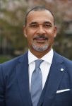 Amsterdam 11 april 2018
Ruud Gullit in zijn pak van the society shop.